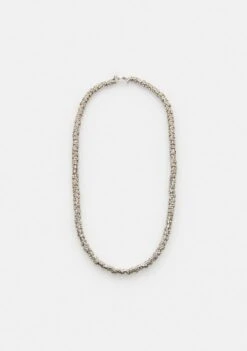 Metallic Hoops Chain With Crystals